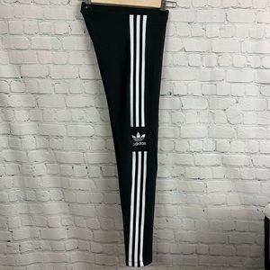 adidas Pants - 📸 NEW Adidas Trefoil Tights - Size XS adidas Pants - 📸 NEW Adidas Trefoil Tights - Size XS